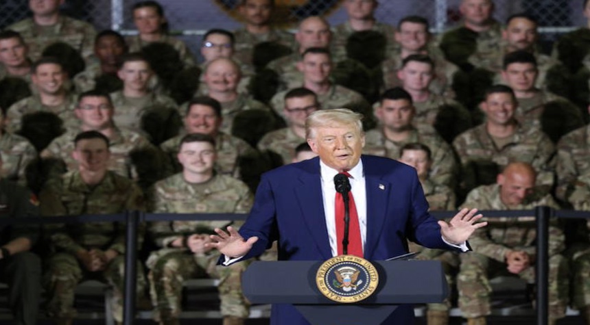 Trump Plans to Station 7,000 Troops in Government Buildings for Parade