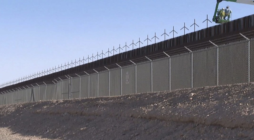 Texas Halts New Funding for Border Wall Construction