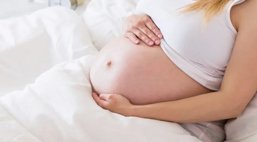 America’s Faith Decline Tied to Plummeting Birth Rate