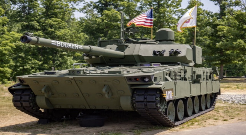 Pentagon Scrambles to Repurpose Billion-Dollar Tanks From Scrapped Program