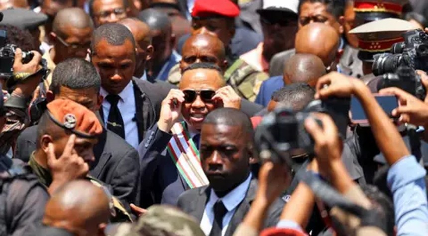 Conservative Military Commander Assumes Madagascar Presidency Amid Reform Pledges
