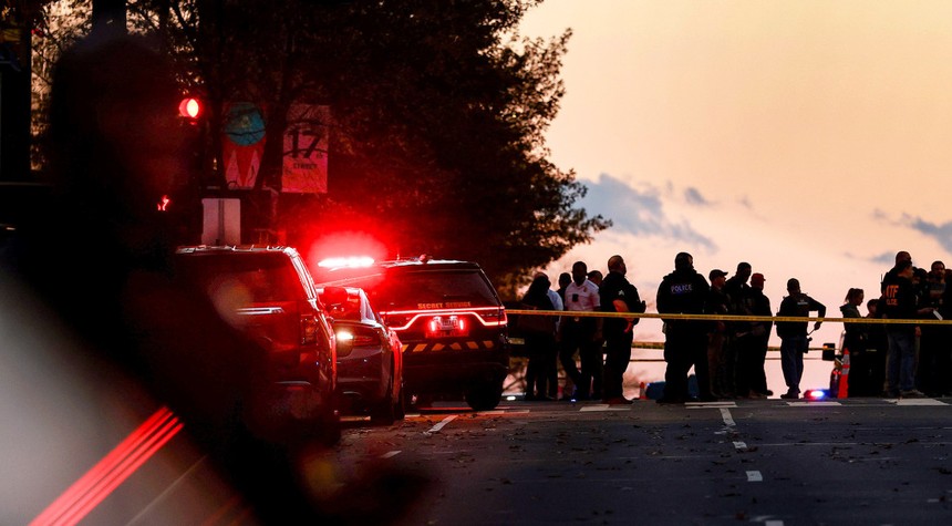 Trump Orders Halt to Afghan Immigration After National Guard Shooting