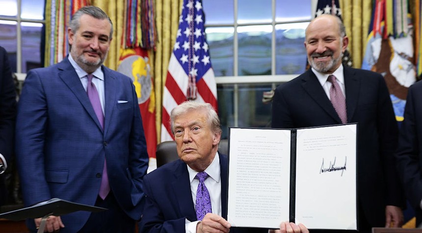 Trump Moves to Preempt State AI Regulations in Race Against China