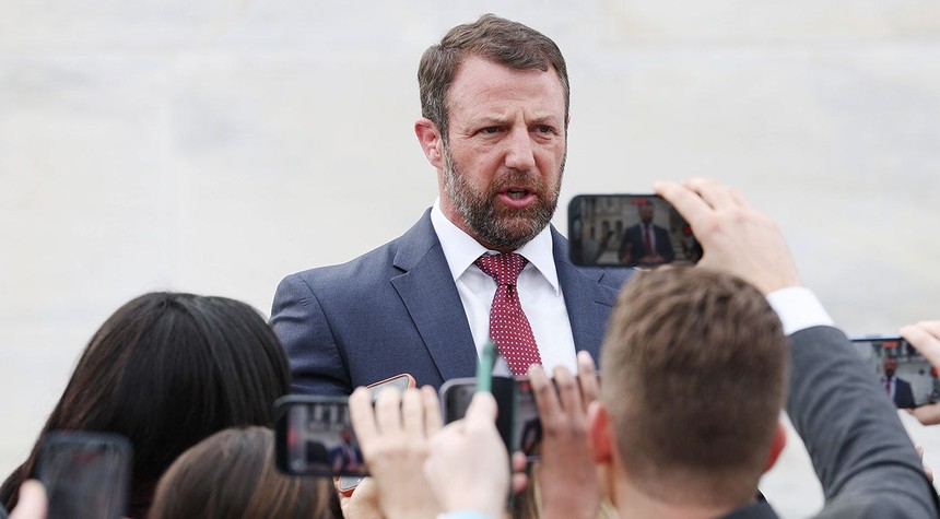 Nearly 50 GOP Lawmakers Tell Trump That Mullin Is the Right Choice for DHS