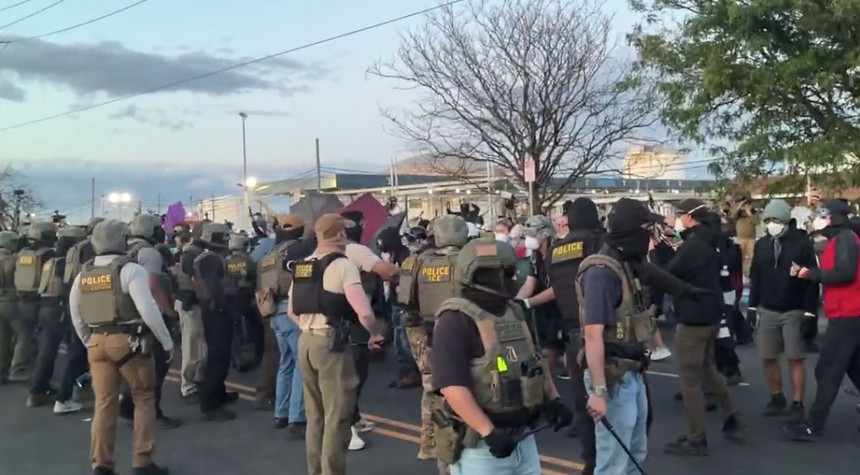The Newark Immigration Standoff Reveals Everything Wrong With Sanctuary City Politics