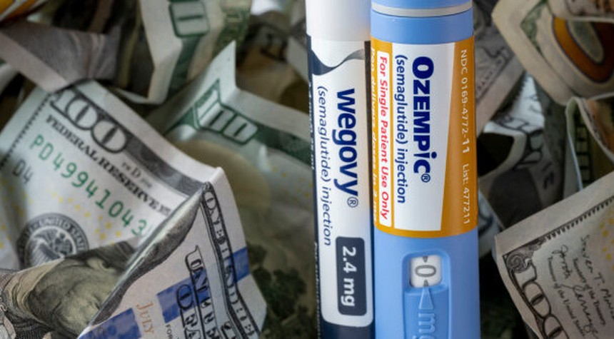 Dr. Oz Expands TrumpRx to 750 Drugs While Big Pharma Squirms
