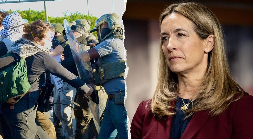 Mikie Sherrill Can't Get Past the Front Door at Newark Detention Center
