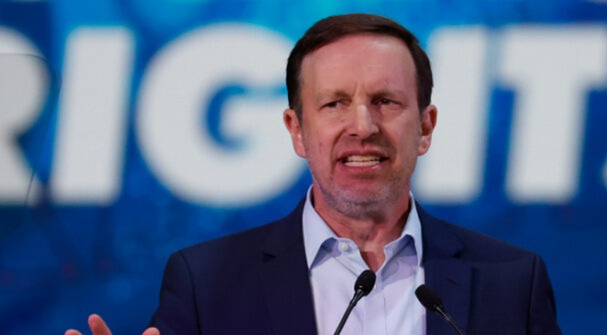 Connecticut Democrat Tells Supporters That Trump Voters Just Don't Know Much
