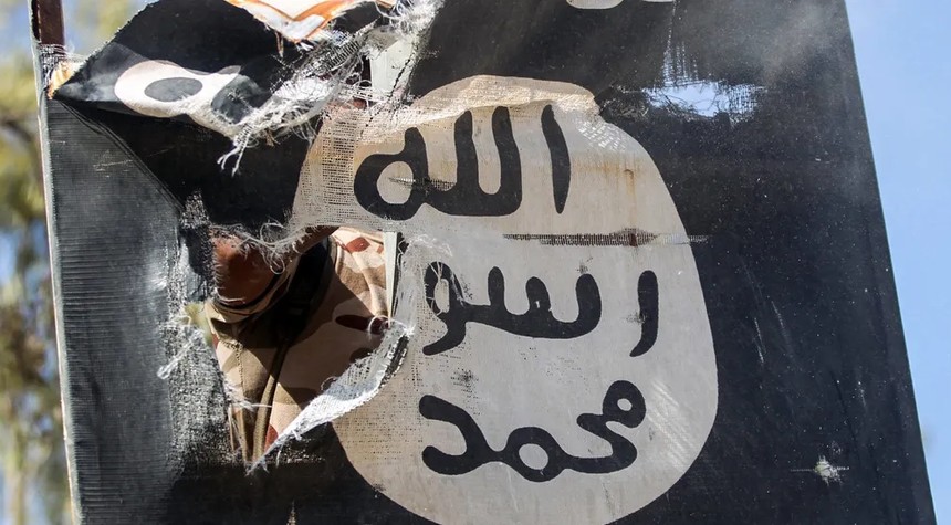 Federal Agents Just Arrested Three Citizens for Trying to Kill American Soldiers for ISIS