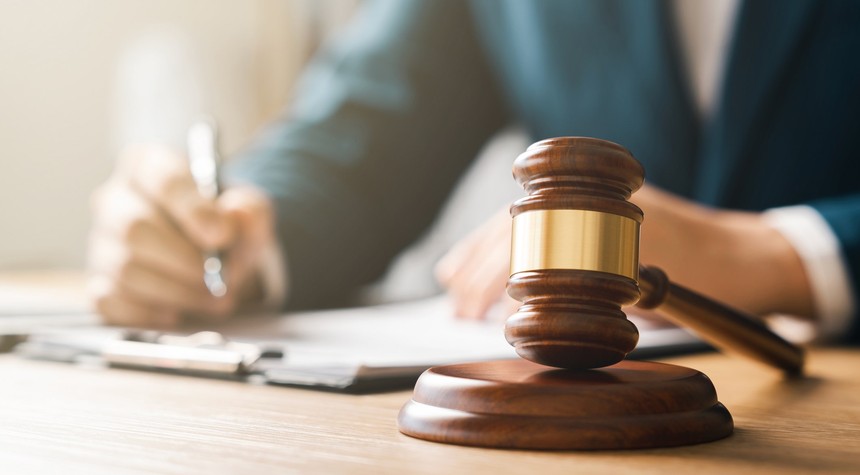 ICE Targets Attorney Who Allegedly Filed Identical Persecution Stories for Dozens of Clients